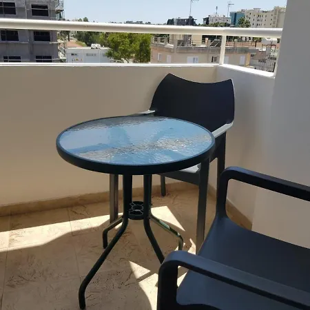 Property Direct Fleming Apartment Larnaca